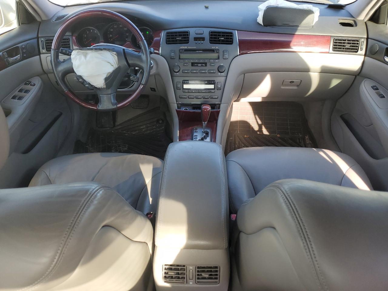 2003 Lexus Es 300 VIN: JTHBF30G930119657 Lot: 56414935