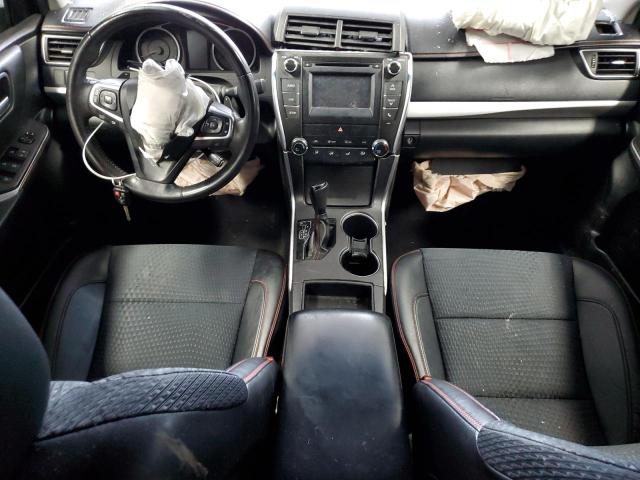 Sedans TOYOTA CAMRY 2015 Granatowy