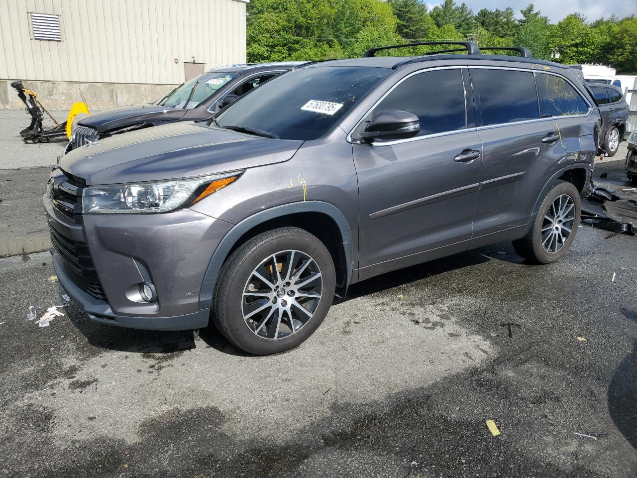 2018 Toyota Highlander Se იყიდება Exeter-ში, RI - Rear End