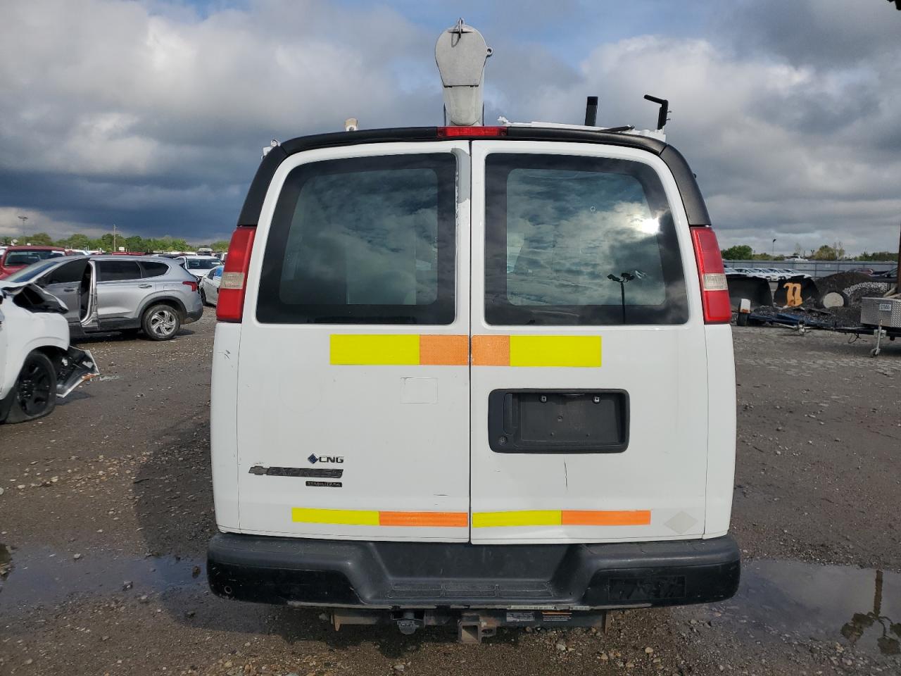 2012 Chevrolet Express G2500 VIN: 1GCWGFCBXC1121672 Lot: 54087915