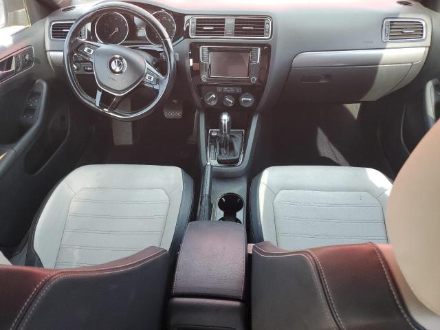  VOLKSWAGEN JETTA 2016 Red