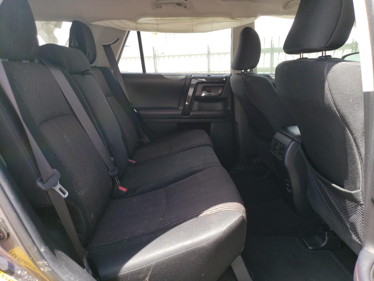 2019 Toyota 4Runner Sr5/Sr5 Premium VIN: JTEBU5JRXK5618760 Lot: 56077165