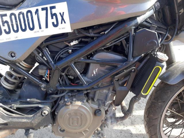 2020 HUSQVARNA VITPILEN 4