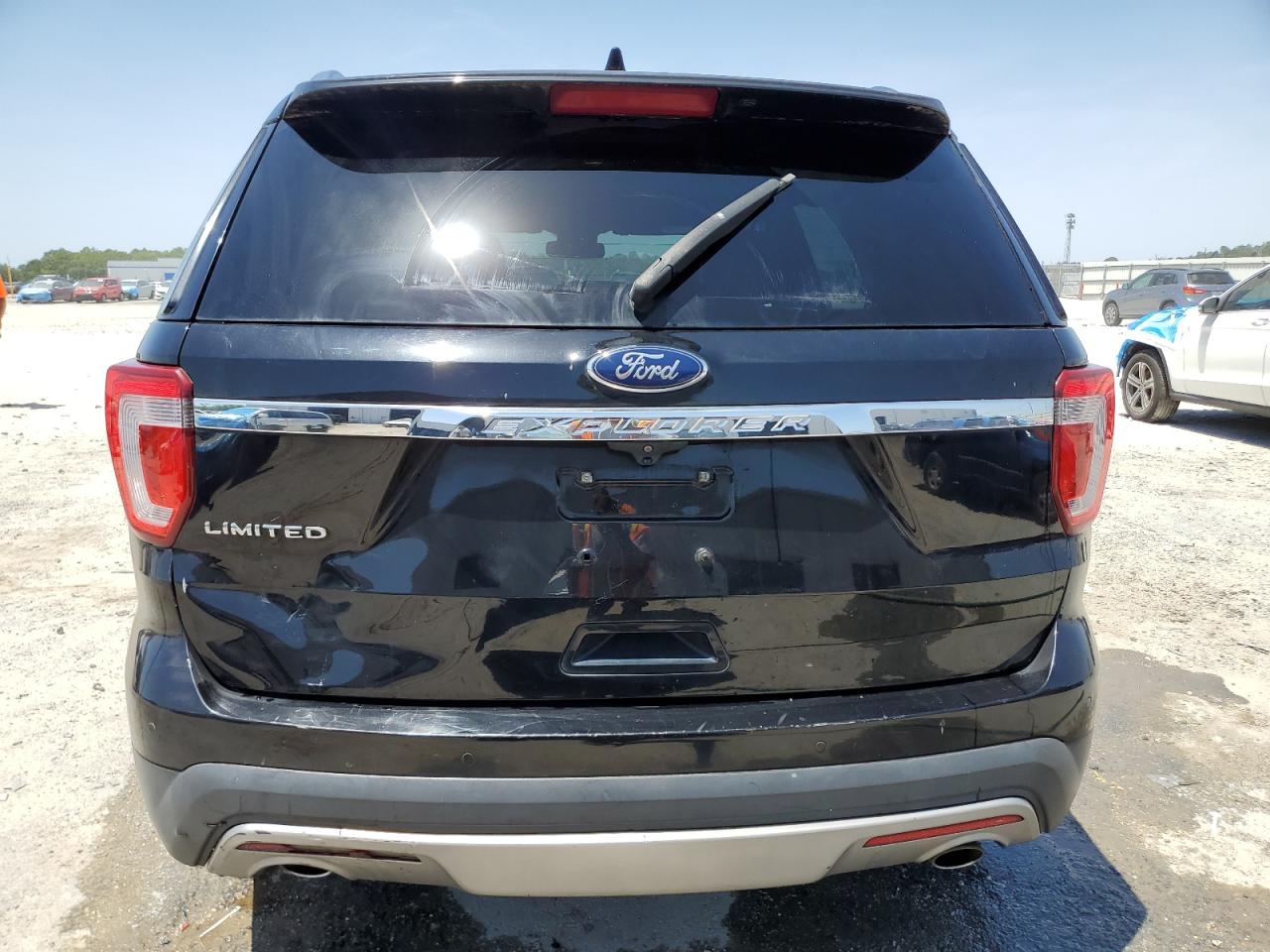 2017 Ford Explorer Limited VIN: 1FM5K7F82HGC27047 Lot: 57106465