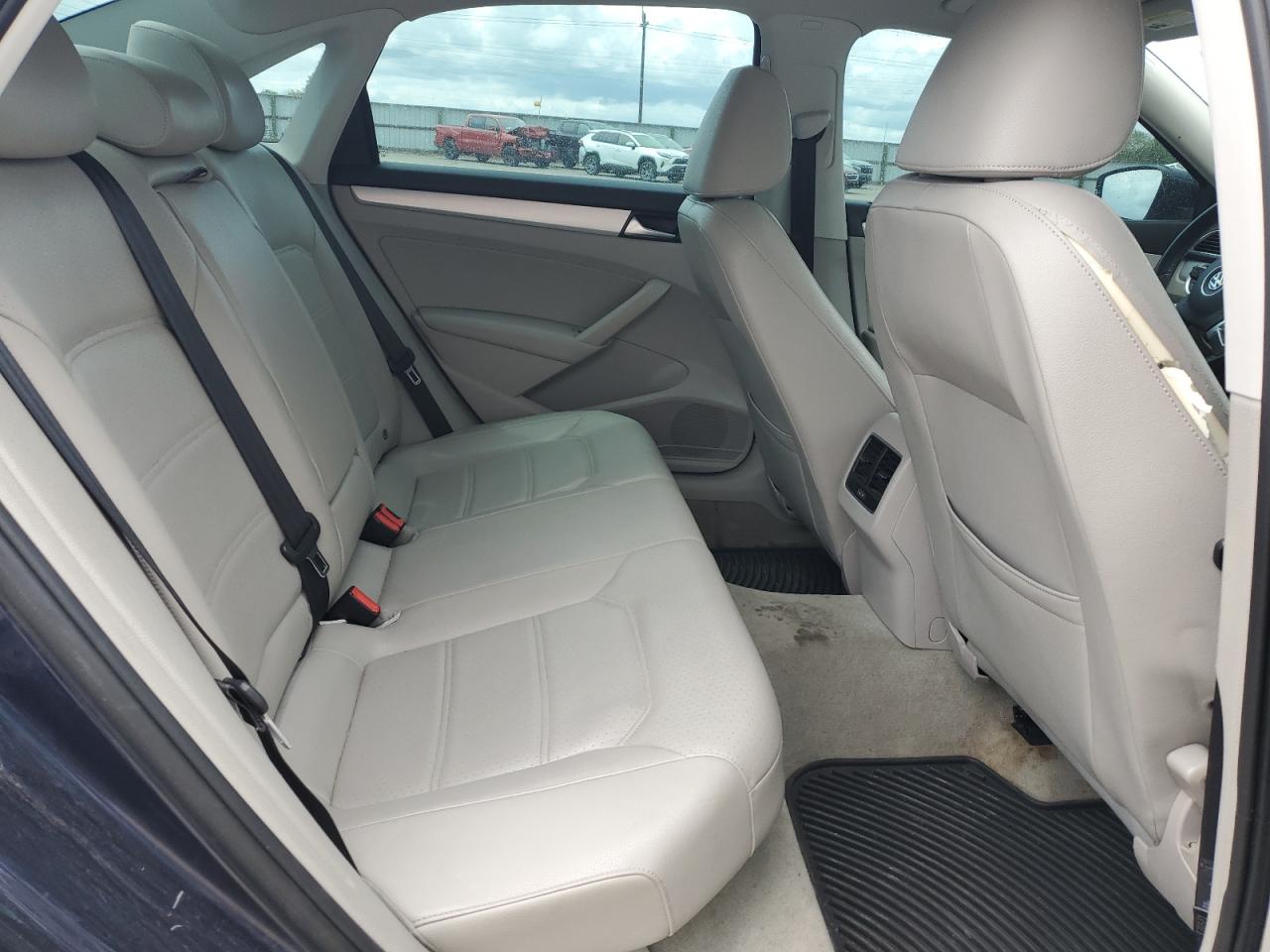2013 Volkswagen Passat Se VIN: 1VWBN7A3XDC104993 Lot: 56727485