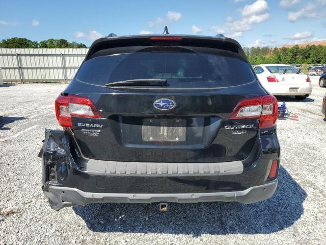  SUBARU OUTBACK 2017 Czarny