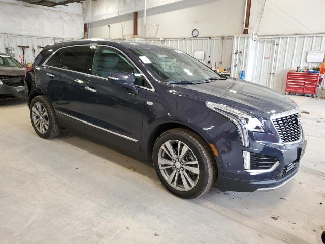  CADILLAC XT5 2024 Granatowy