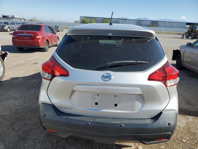  NISSAN KICKS 2020 Srebrny