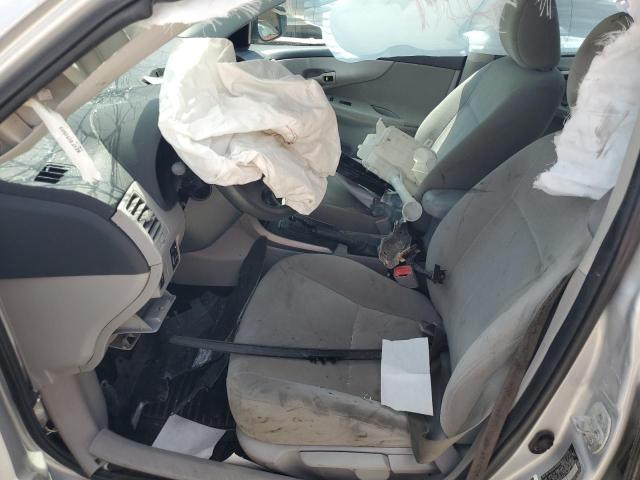 TOYOTA COROLLA 2013 Silver