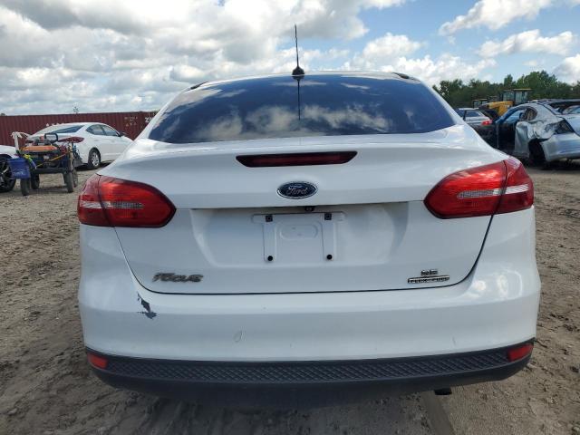  FORD FOCUS 2015 White