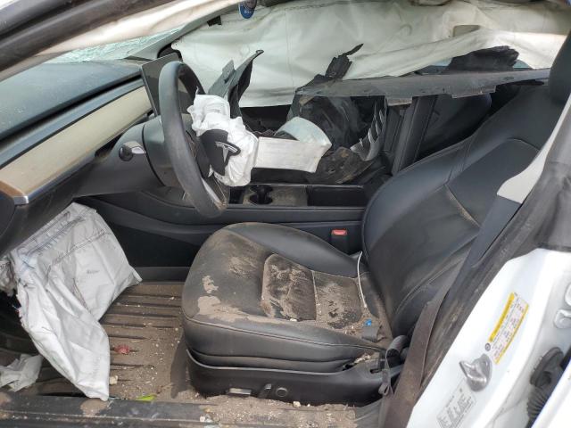  TESLA MODEL 3 2021 Biały