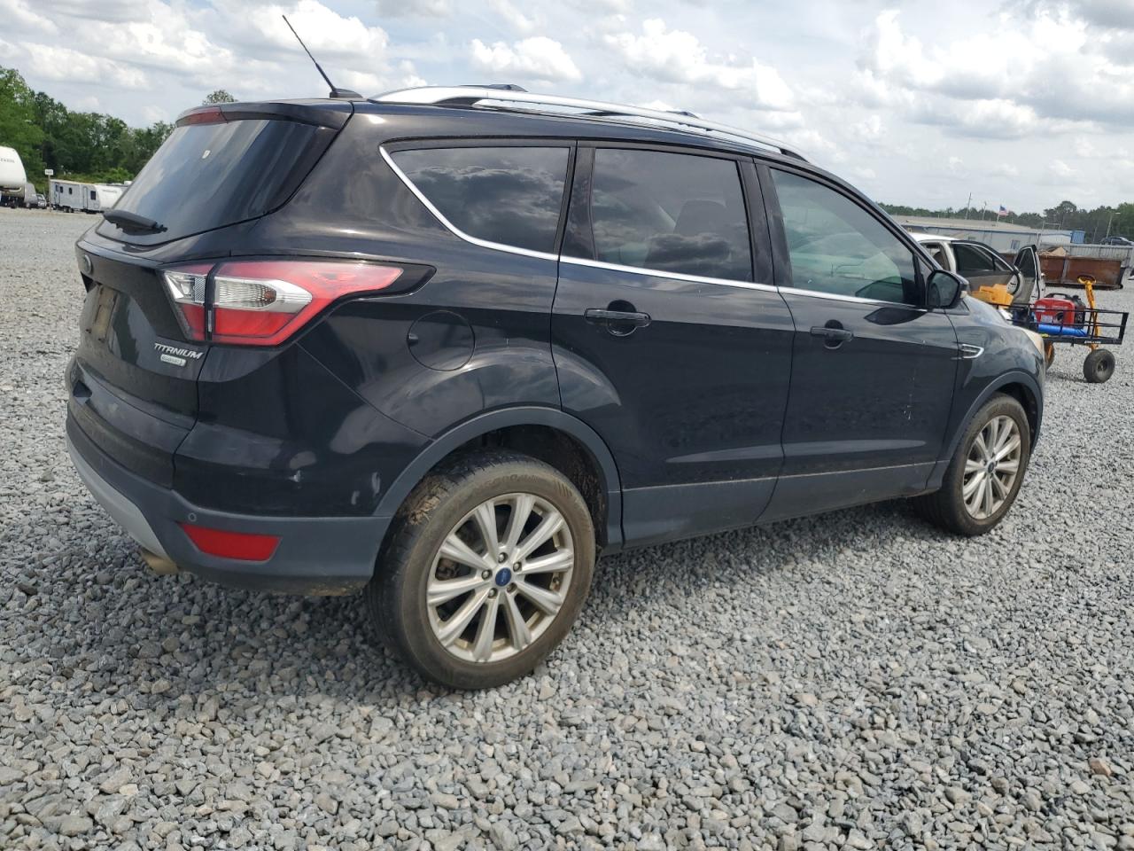 1FMCU0JD5HUB95239 FORD ESCAPE 2017