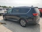 Kansas City, KS에서 판매 중인 2018 Chrysler Pacifica Hybrid Limited - Front End