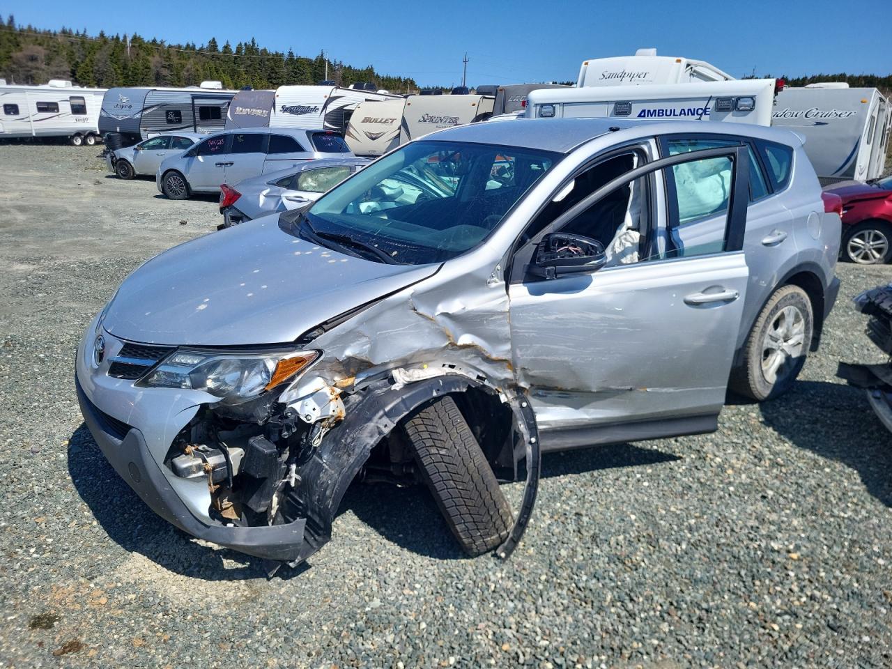 2015 Toyota Rav4 Le იყიდება Elmsdale-ში, NS - Side