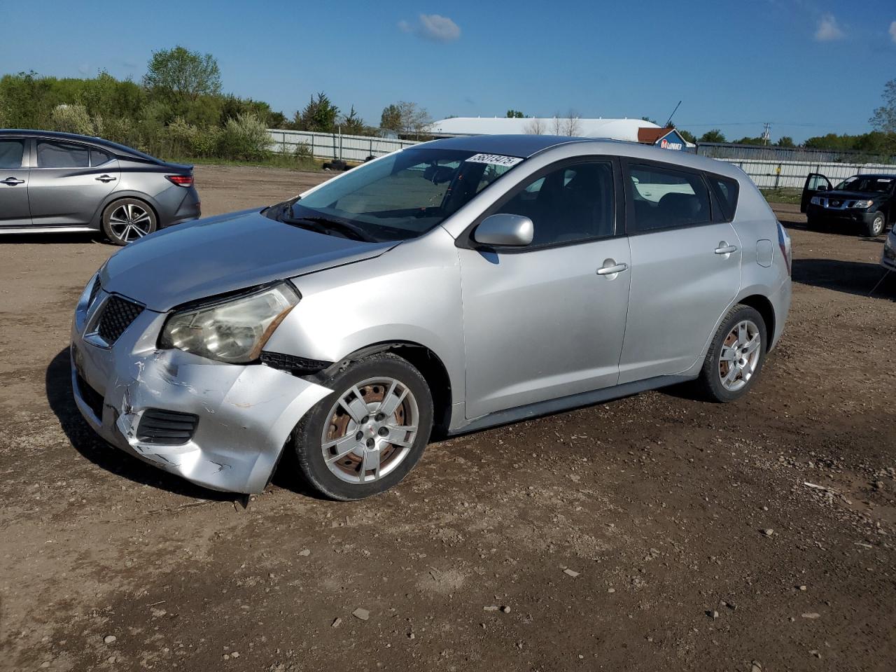 2009 Pontiac Vibe for Sale in Columbia Station, OH - Front End