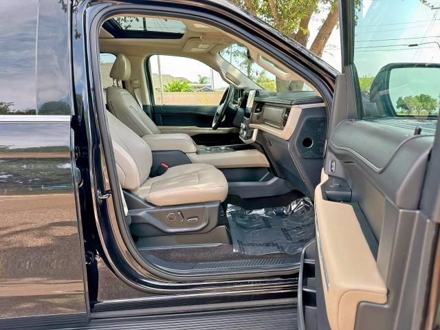  FORD EXPEDITION 2023 Black