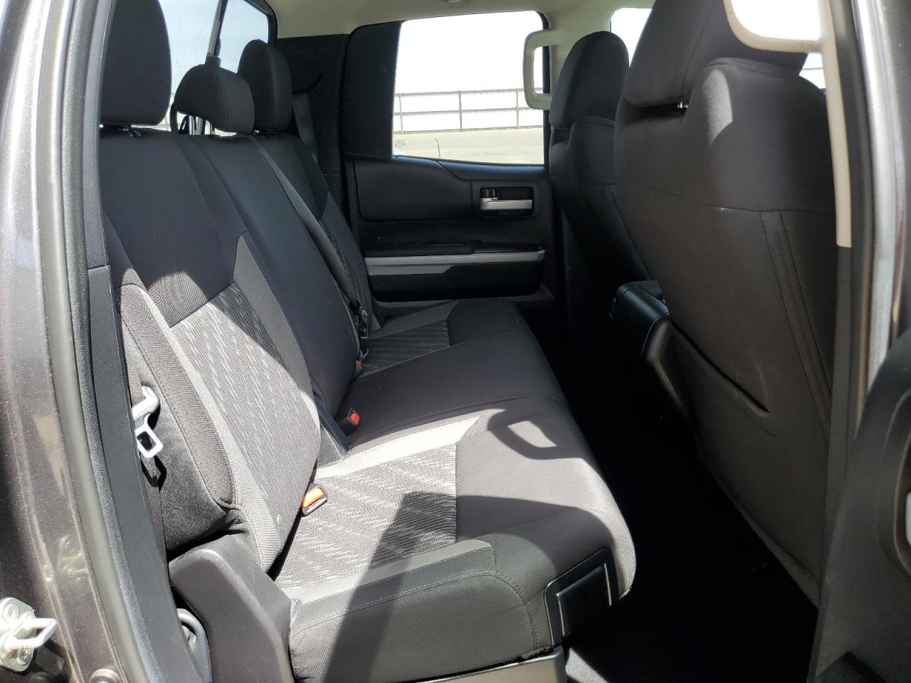 2019 Toyota Tundra Double Cab Sr VIN: 5TFUY5F14KX861702 Lot: 57495455