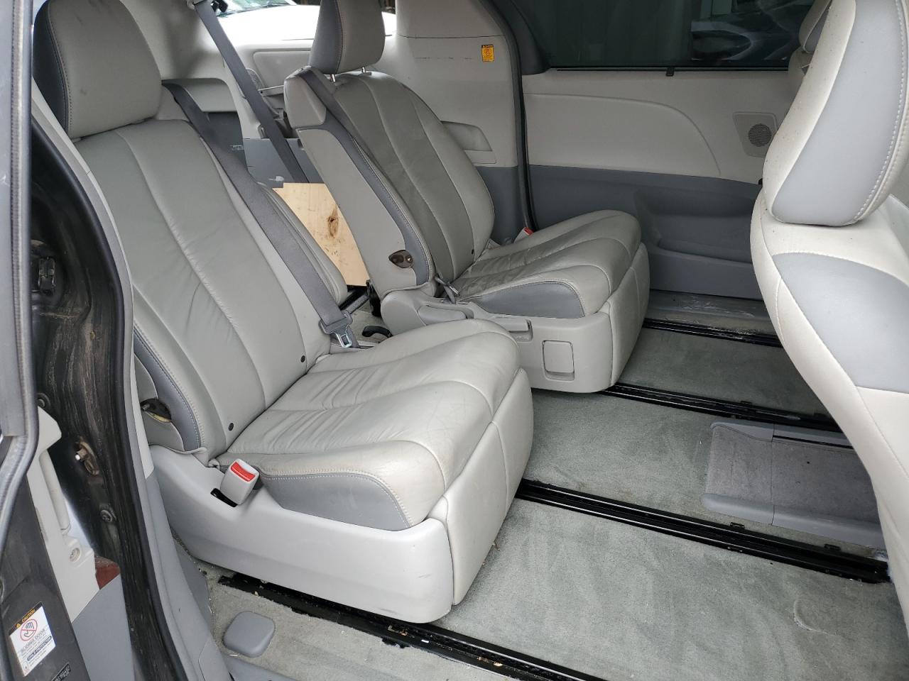 2011 Toyota Sienna Xle VIN: 5TDYK3DC1BS166482 Lot: 58481485