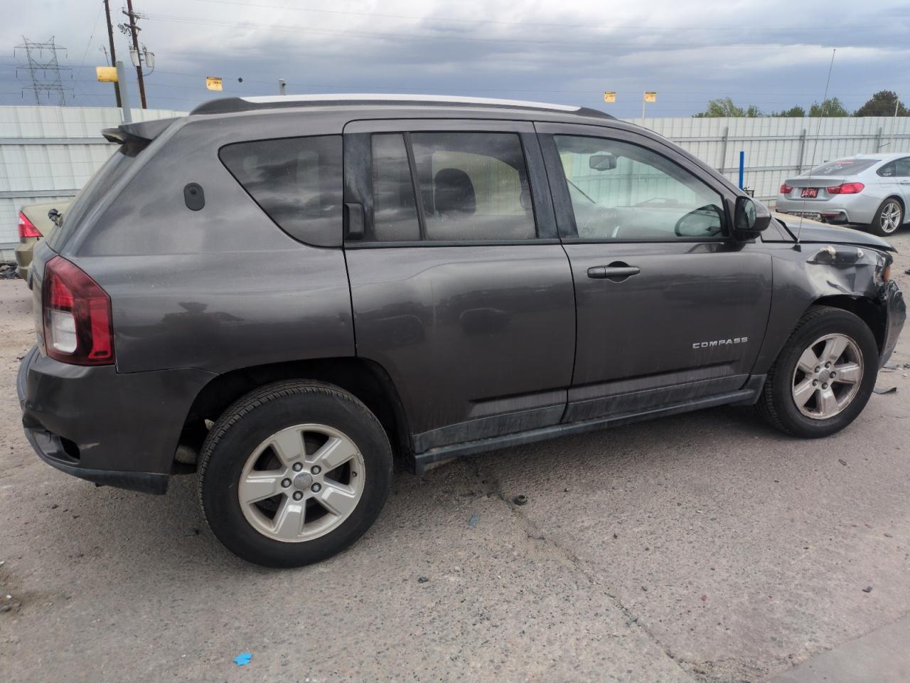 2016 Jeep Compass Latitude VIN: 1C4NJCEA6GD715096 Lot: 51206945