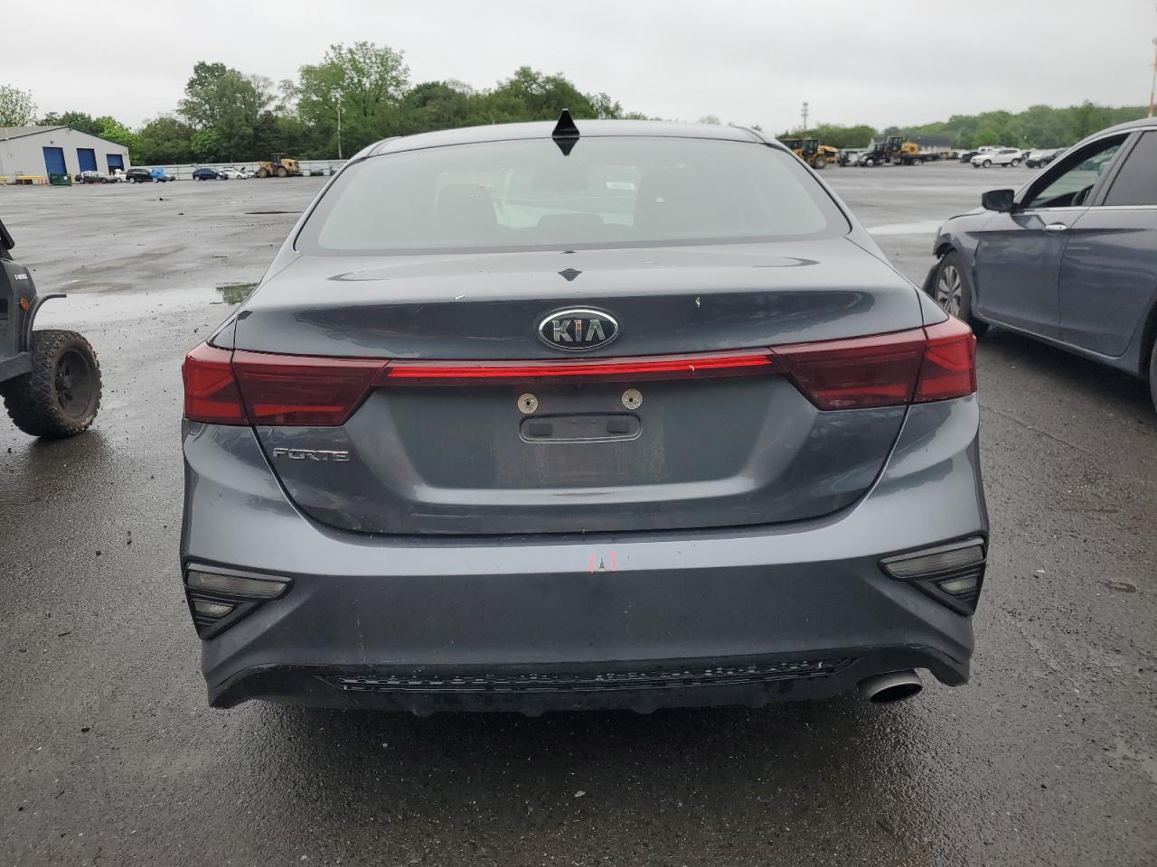2019 Kia Forte Fe VIN: 3KPF24ADXKE061556 Lot: 56706725