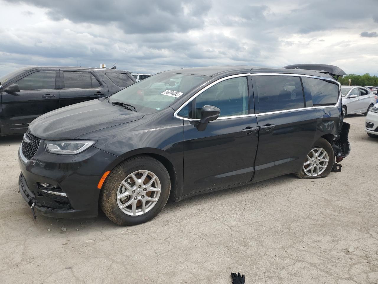 2023 Chrysler Pacifica Touring L na sprzedaż w Indianapolis, IN - Rear End