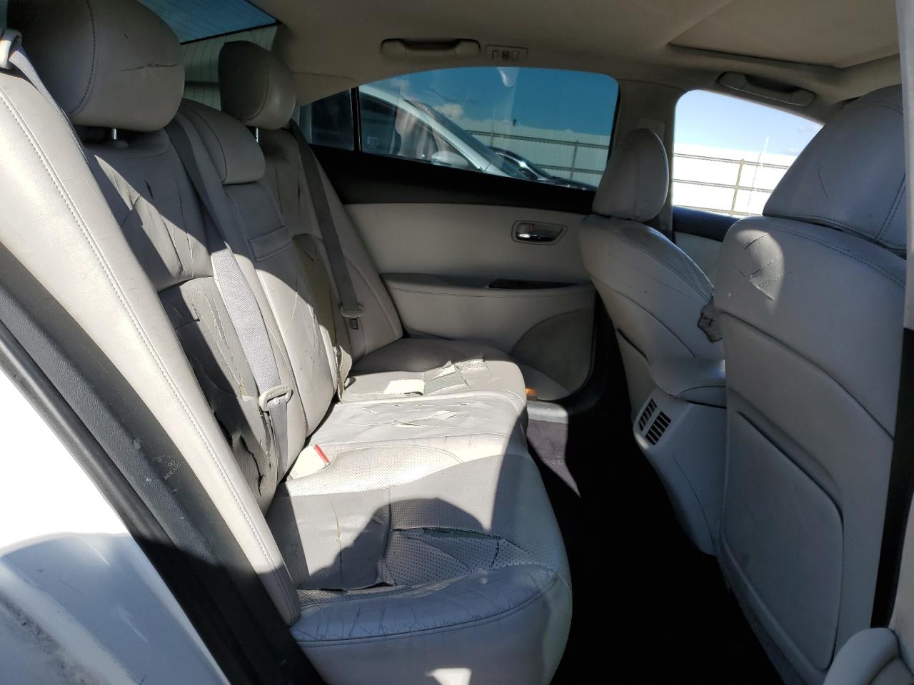 2011 Lexus Es 350 VIN: JTHBK1EG8B2450340 Lot: 56718115