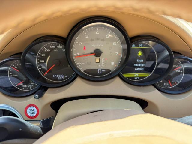 Parquets PORSCHE CAYENNE 2012 Czarny