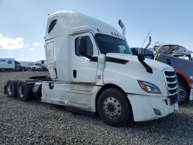 2020 Freightliner Cascadia 126 Semi Truck