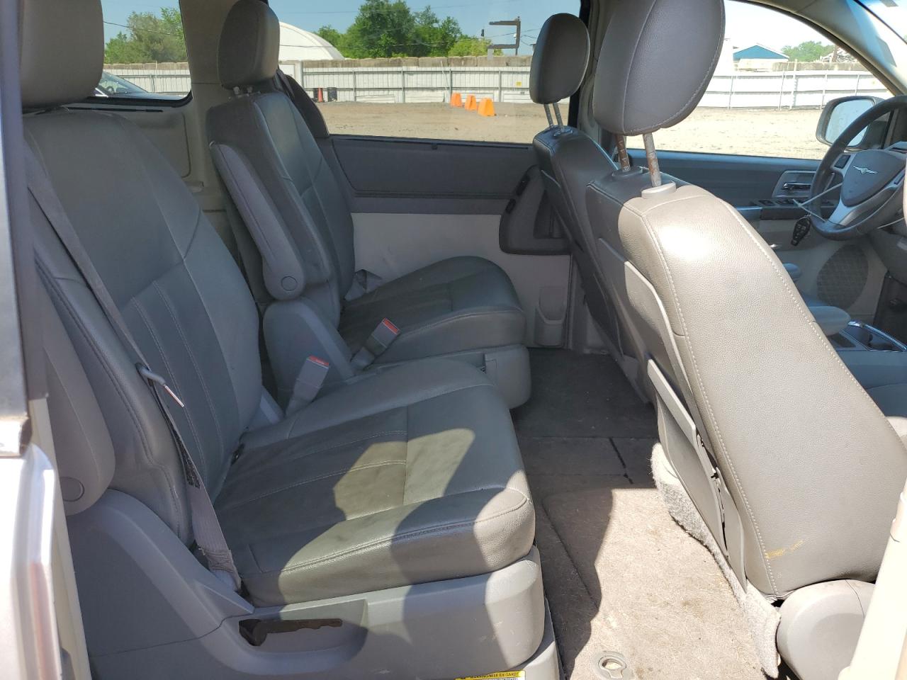 2008 Chrysler Town & Country Touring VIN: 2A8HR54P88R828885 Lot: 56291625