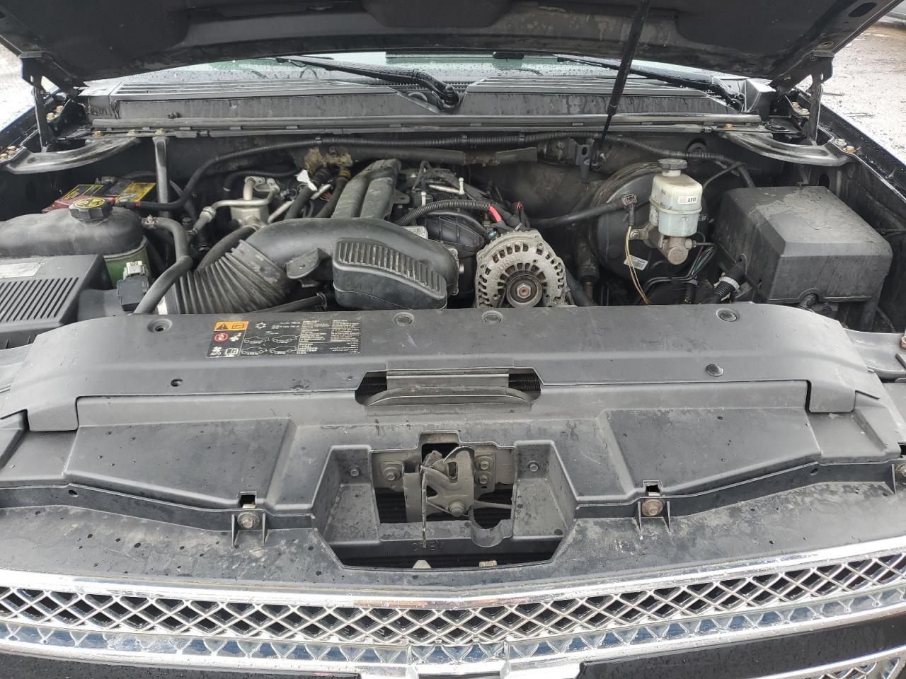 2014 Chevrolet Suburban C1500 Lt VIN: 1GNSCJE09ER228409 Lot: 55901885