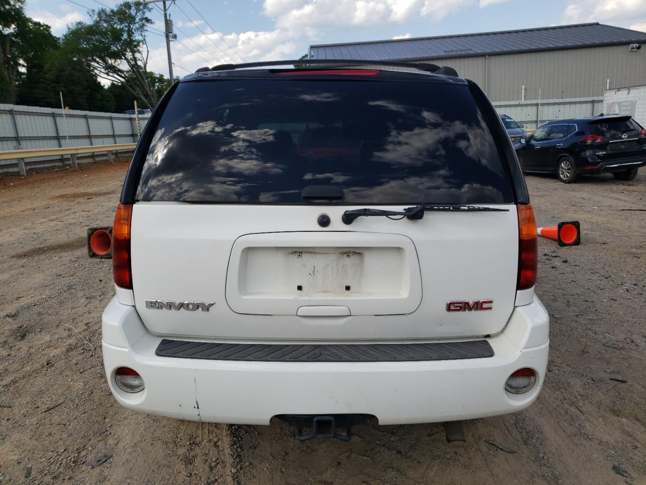 2003 GMC Envoy VIN: 1GKDT13S132339701 Lot: 56493385