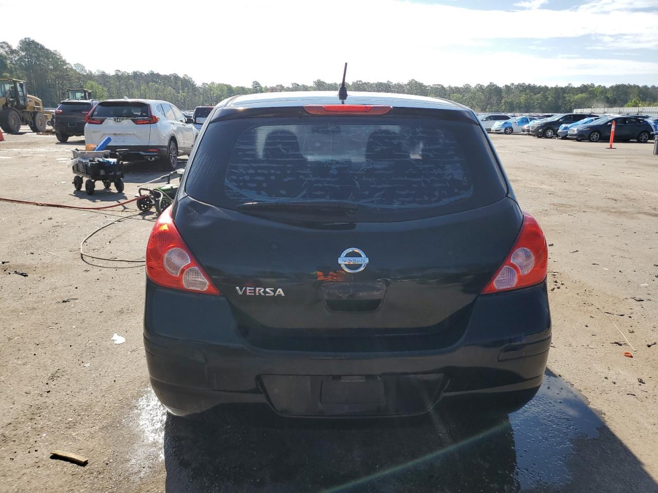 2009 Nissan Versa S VIN: 3N1BC13E19L496300 Lot: 57089495