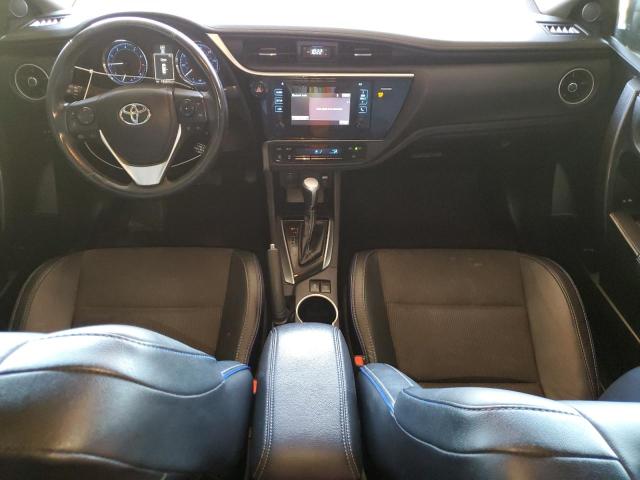 Седани TOYOTA COROLLA 2017 Коричневий