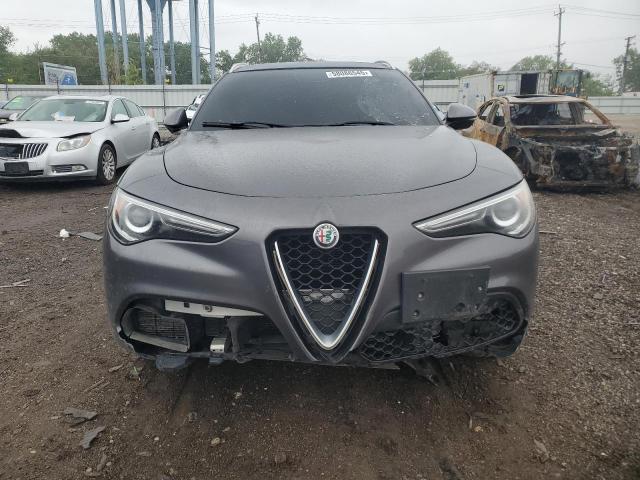  ALFA ROMEO STELVIO 2018 Szary