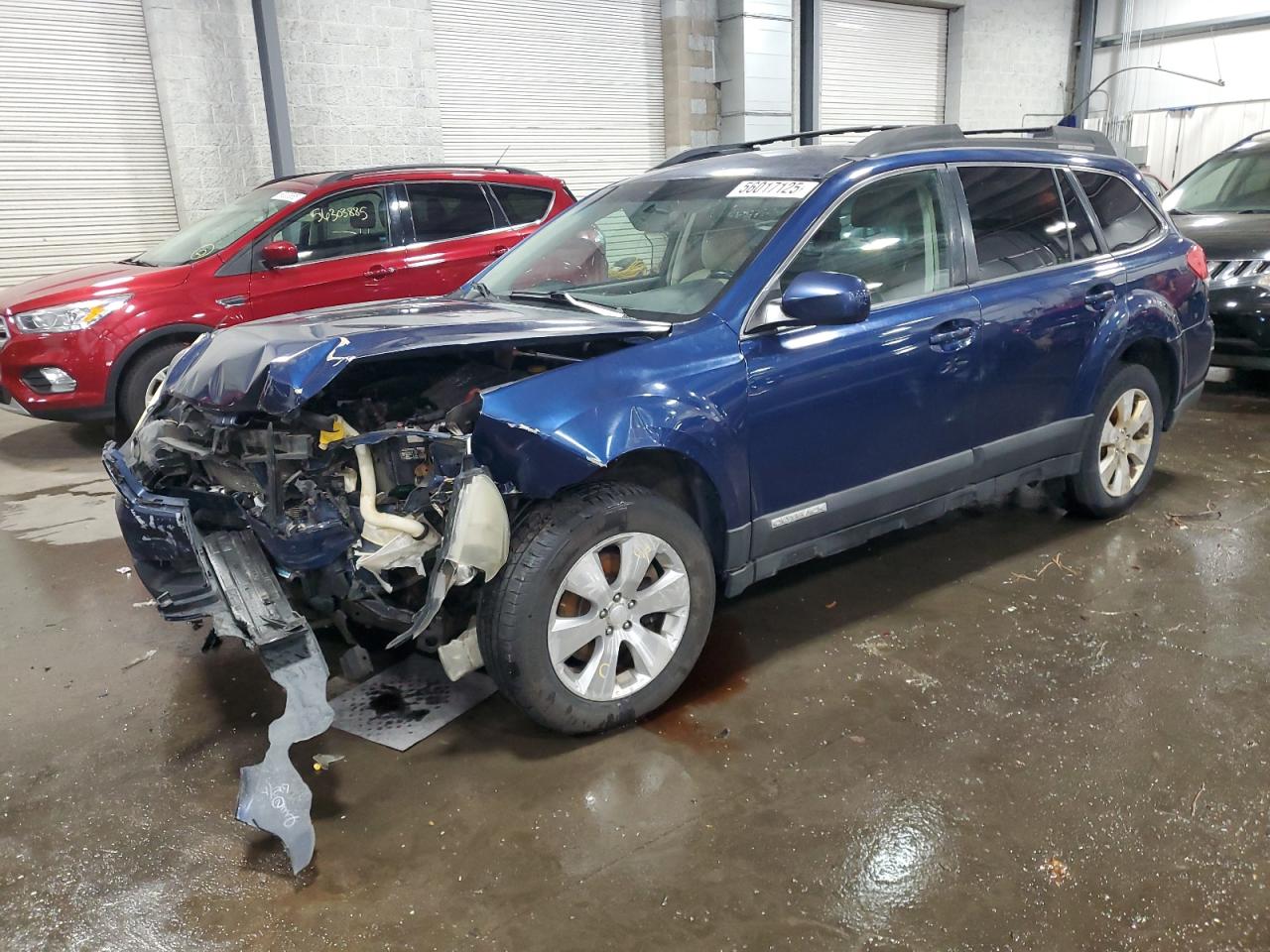2010 Subaru Outback 3.6R Premium на продаже в Ham Lake, MN - Front End