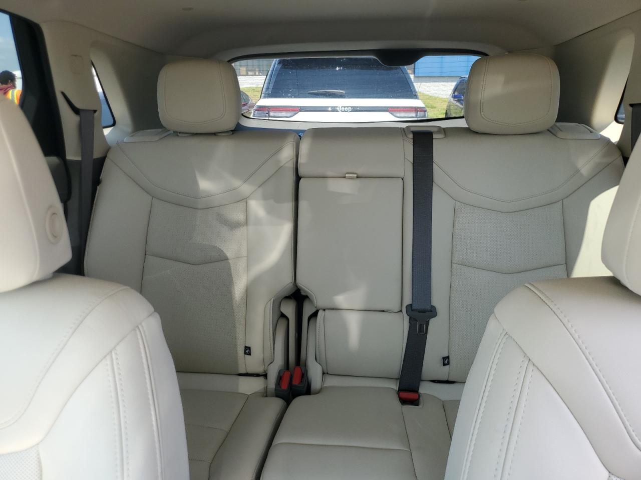 2022 Cadillac Xt5 Premium Luxury VIN: 1GYKNDR44NZ130545 Lot: 57099435