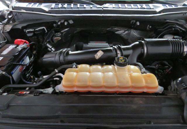 Pickups FORD F150 2017 Srebrny