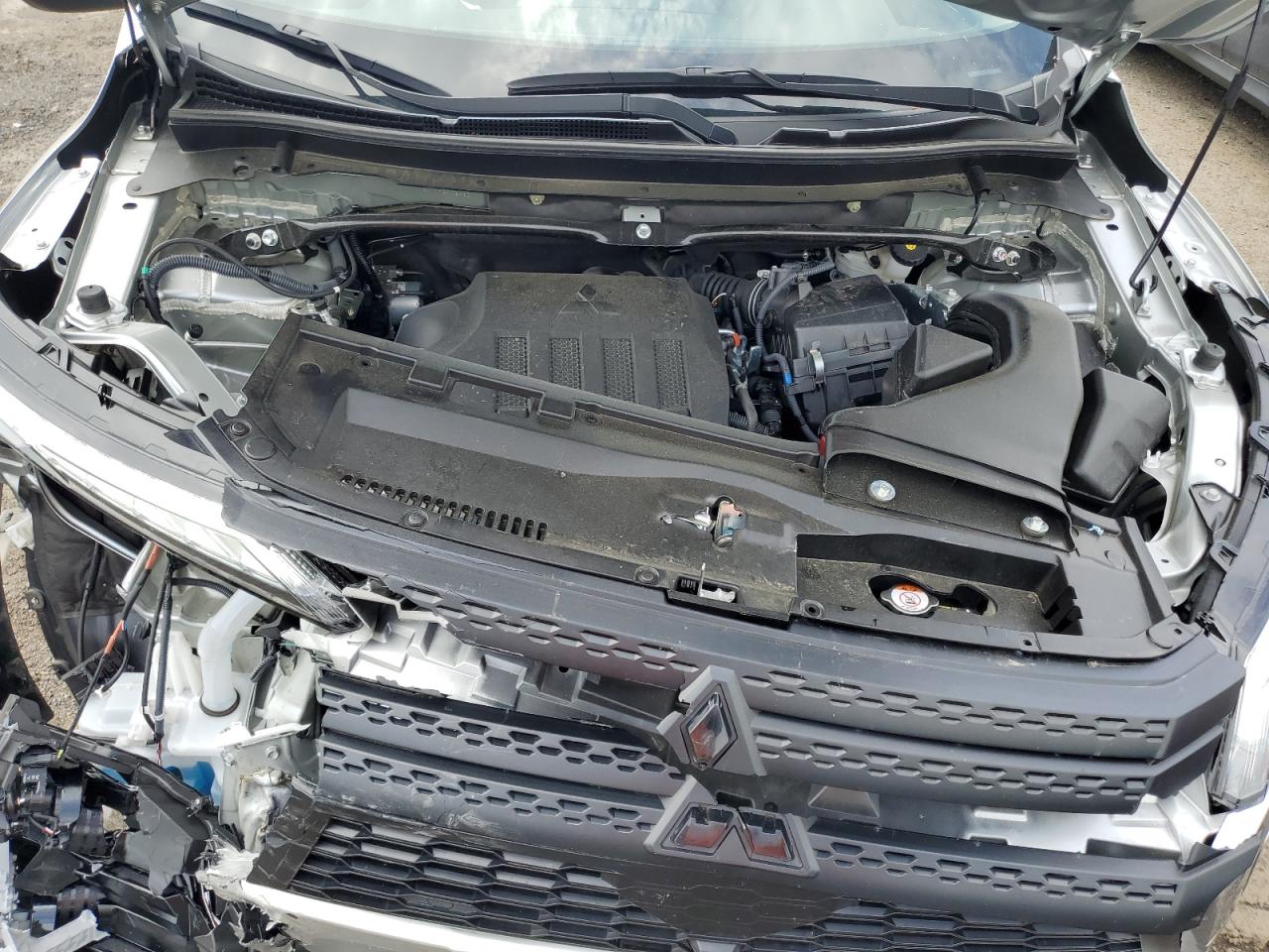 2024 Mitsubishi Eclipse Cross Es VIN: JA4ATUAAXRZ006465 Lot: 56857195