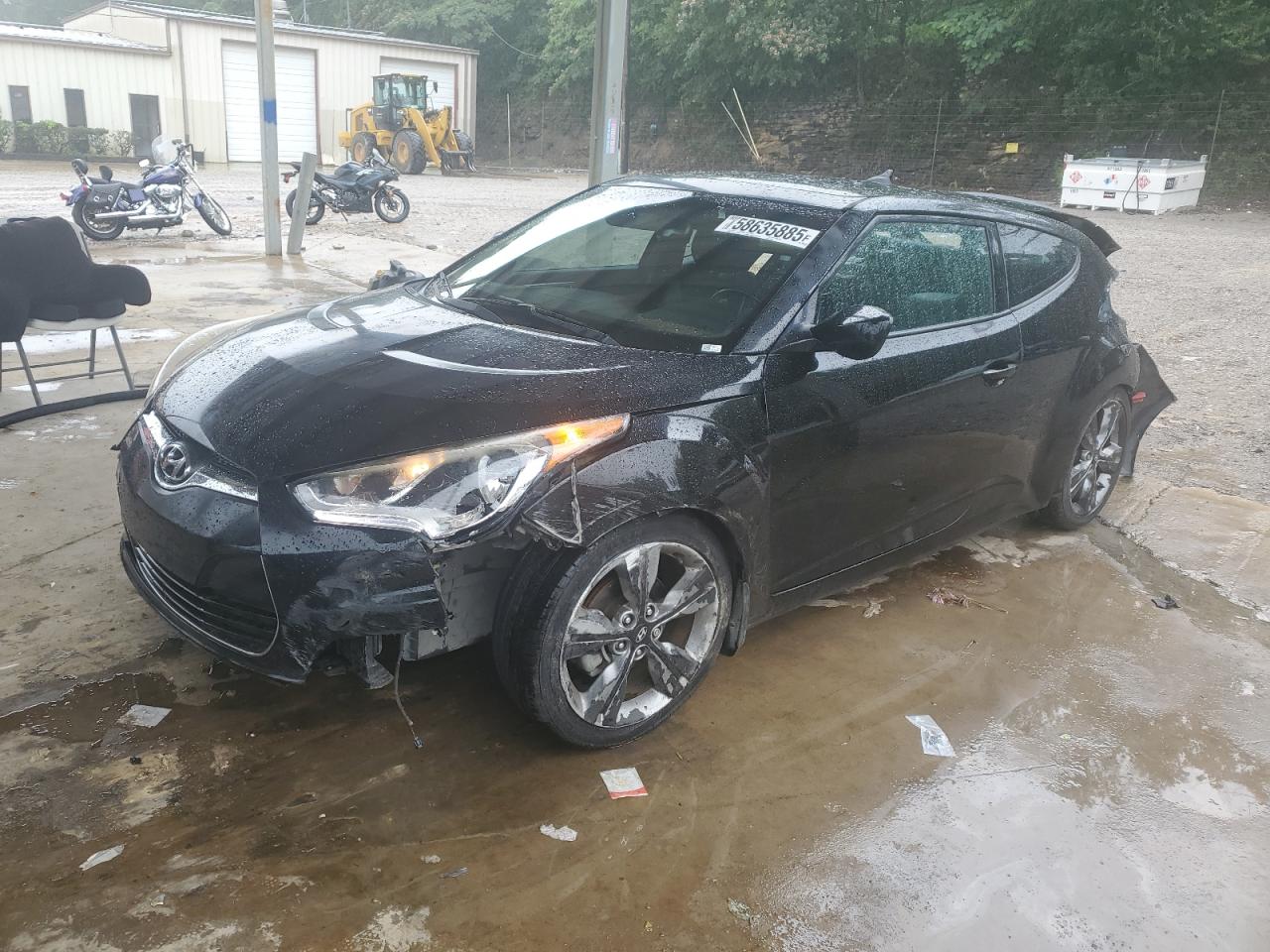 2016 Hyundai Veloster    for Sale in Hueytown, AL - Rear End