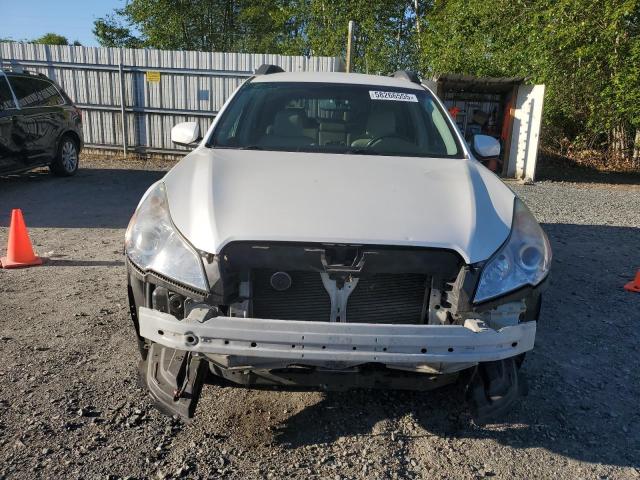  SUBARU OUTBACK 2012 White