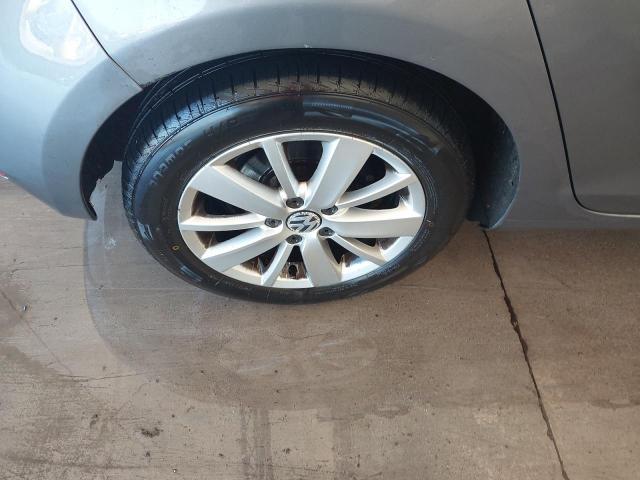 2011 VOLKSWAGEN GOLF MATCH