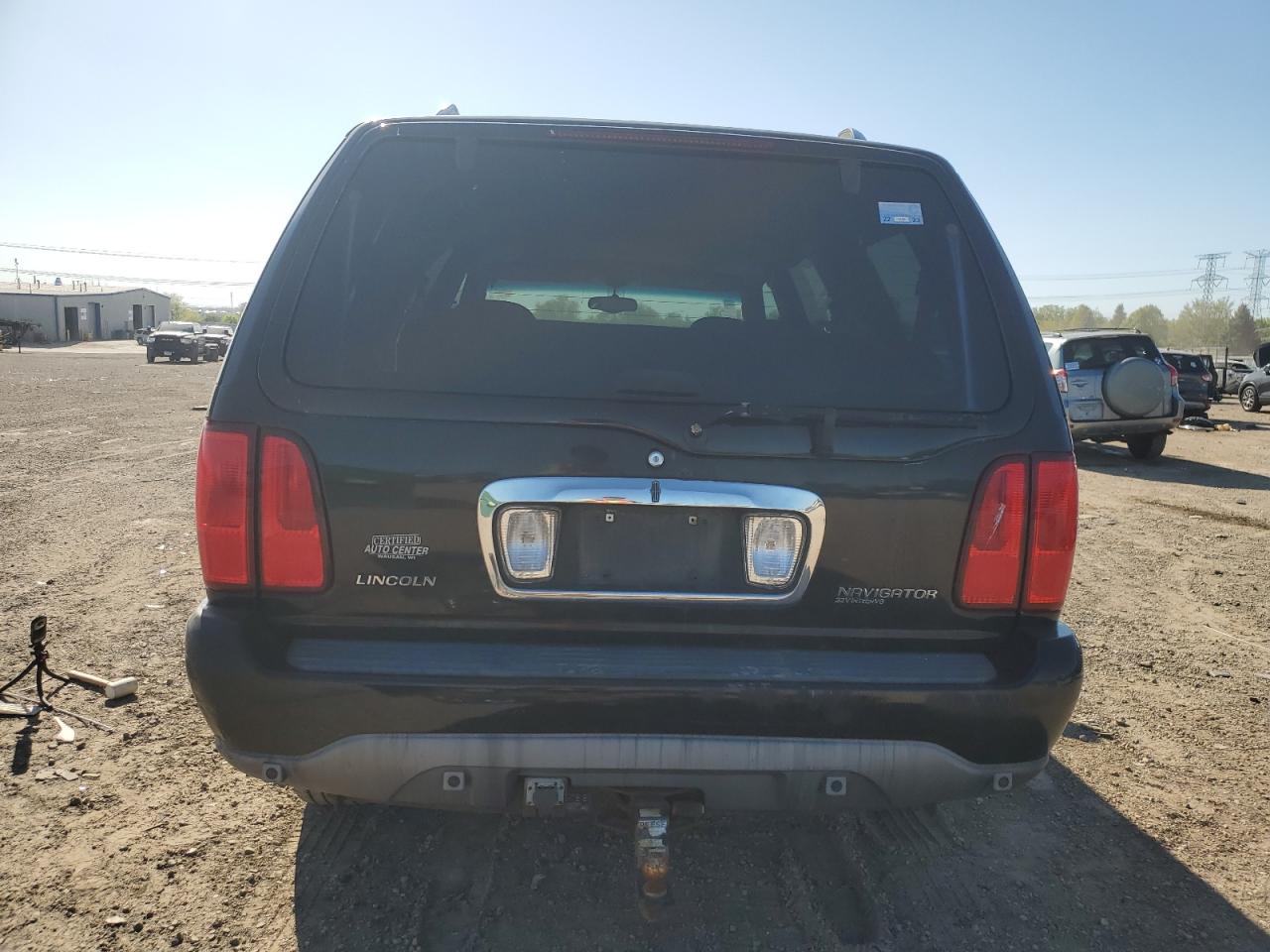 2001 Lincoln Navigator VIN: 5LMFU28R61LJ24800 Lot: 55736625