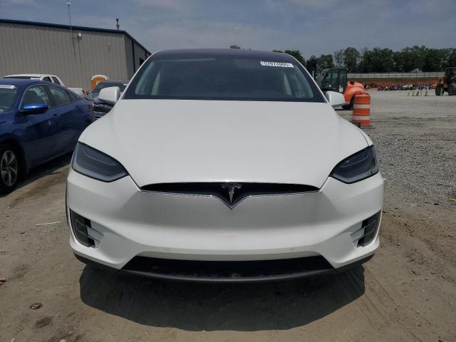  TESLA MODEL X 2017 Белый