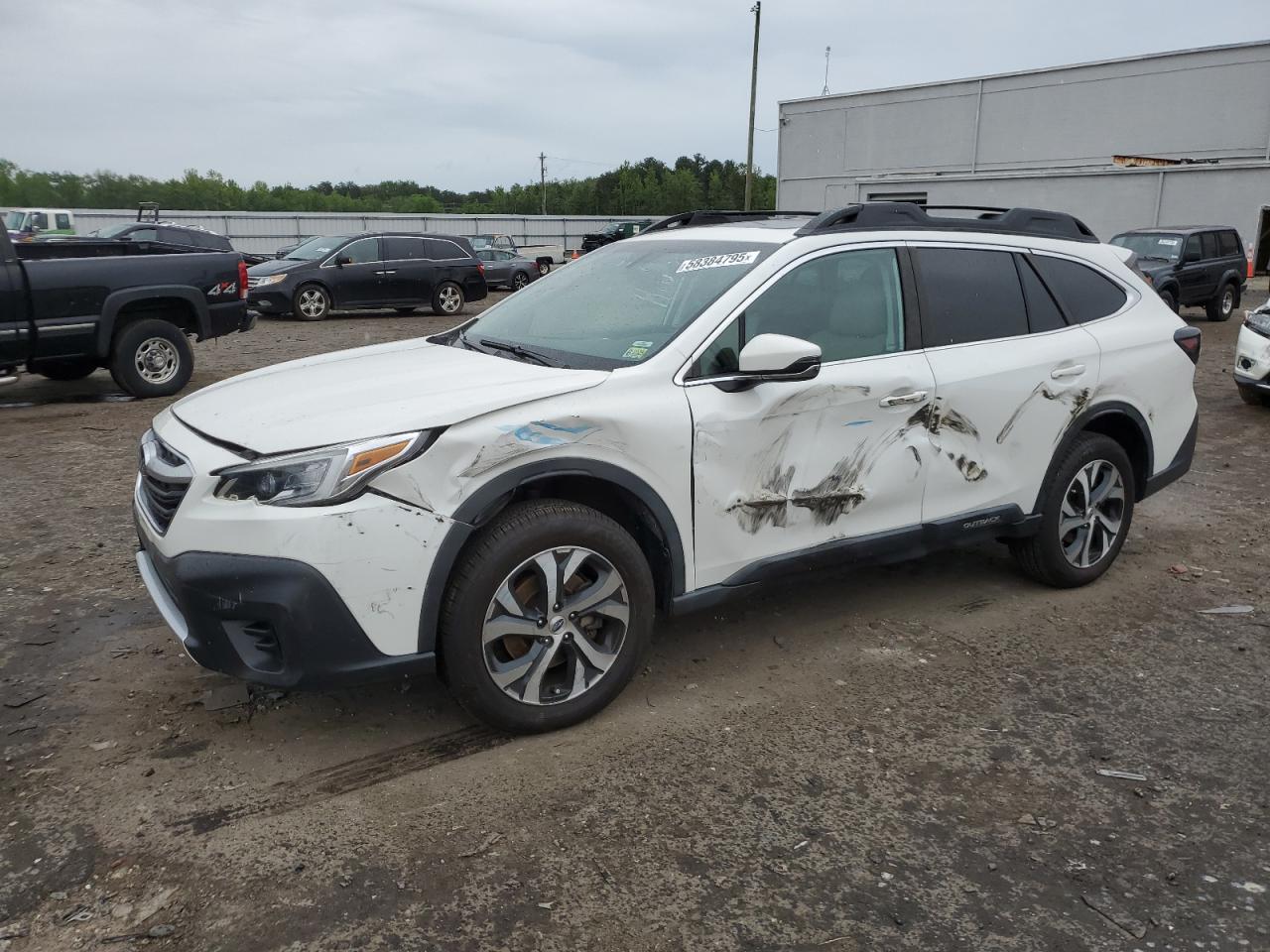 Fredericksburg, VA에서 판매 중인 2021 Subaru Outback Limited - Side