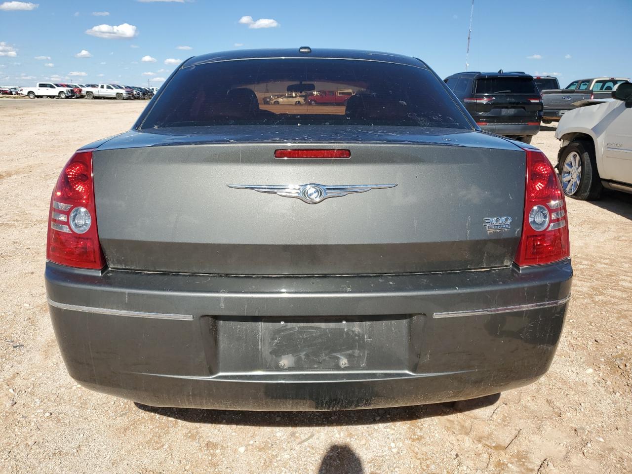 2010 Chrysler 300 Touring VIN: 2C3CA5CV3AH250042 Lot: 55990355