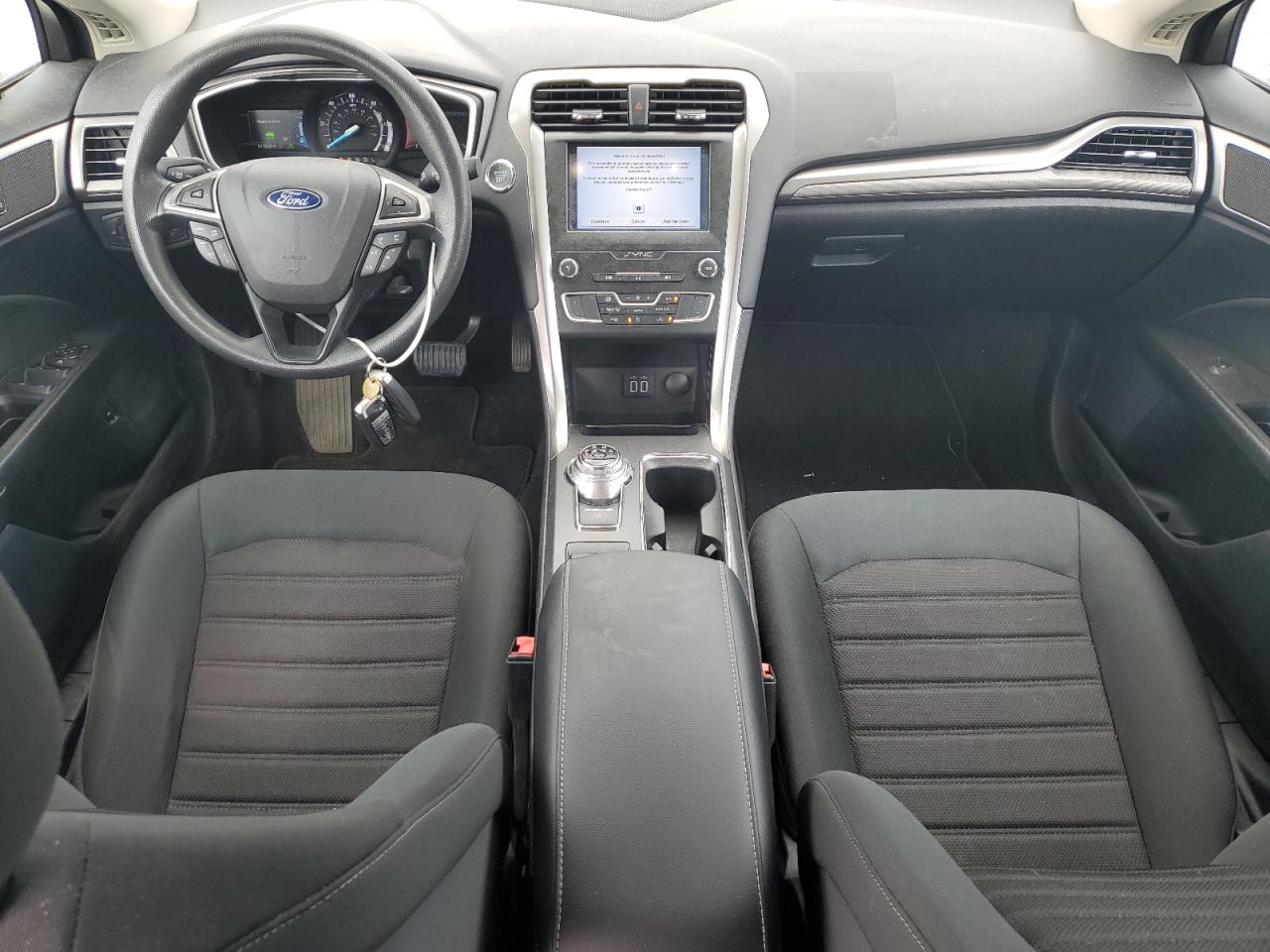 2019 Ford Fusion Se VIN: 3FA6P0LUXKR265537 Lot: 54030355