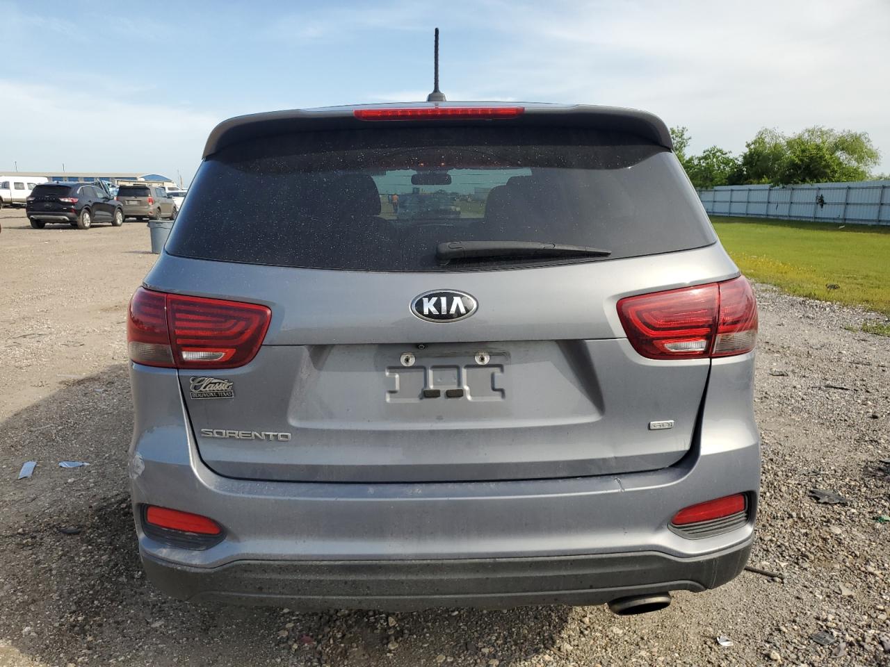 2019 Kia Sorento L VIN: 5XYPG4A3XKG604677 Lot: 56932255