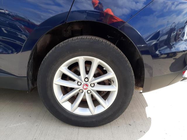2016 JAGUAR F-PACE PRE