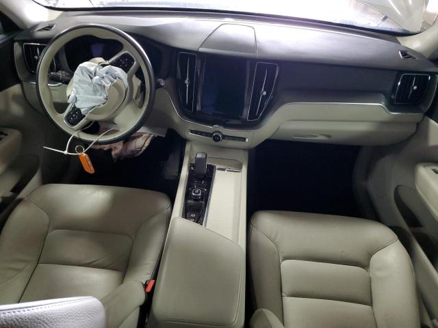  VOLVO XC60 CORE 2023 Серебристый