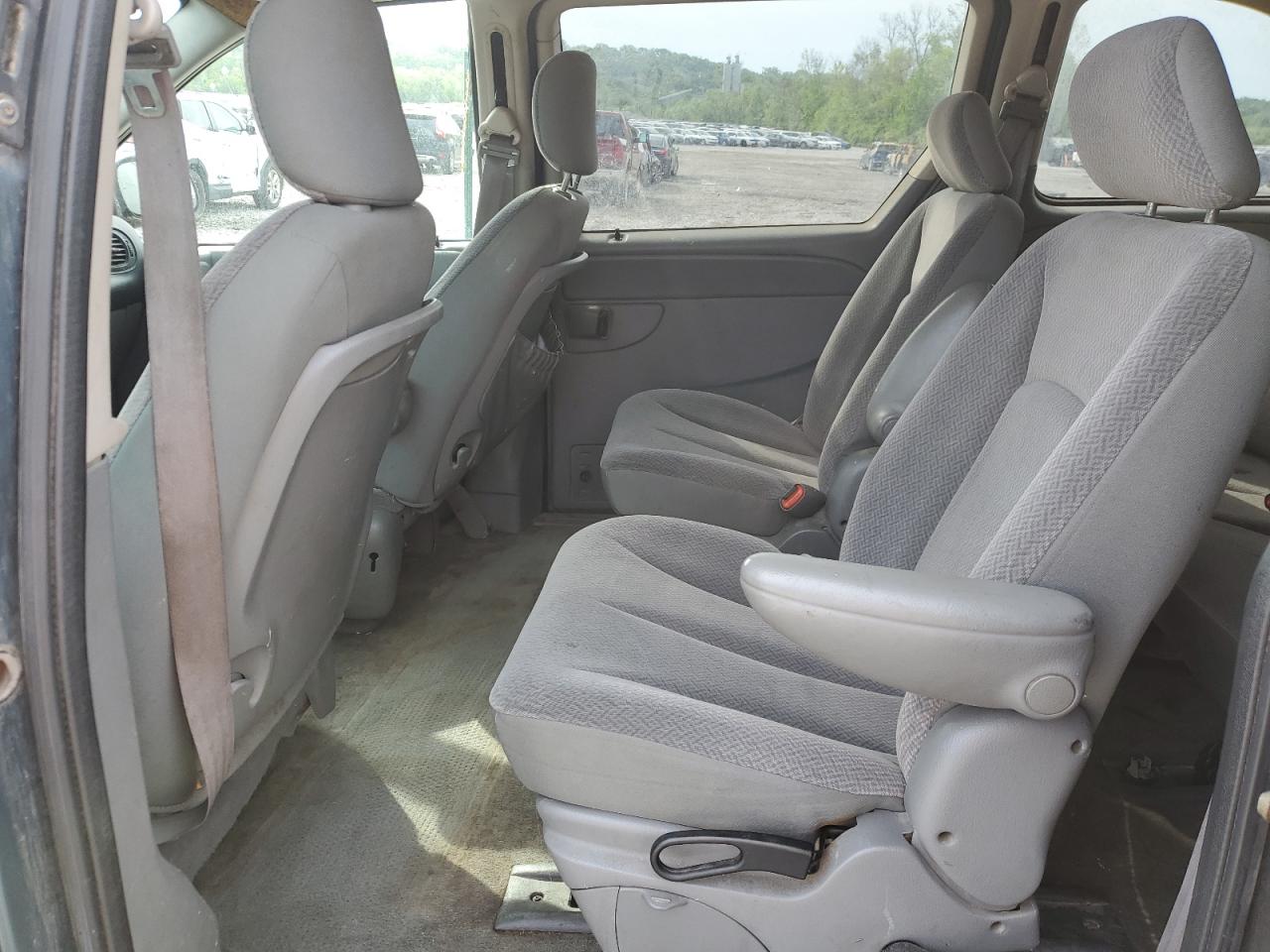 2005 Dodge Caravan Sxt VIN: 1D4GP45R75B341144 Lot: 55465635